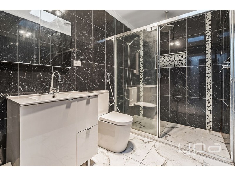 17 Warne Street, Coolaroo VIC 3048
