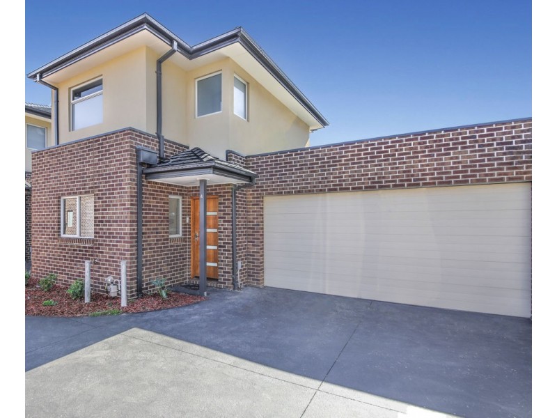 4/2 St James Street, Hadfield VIC 3046
