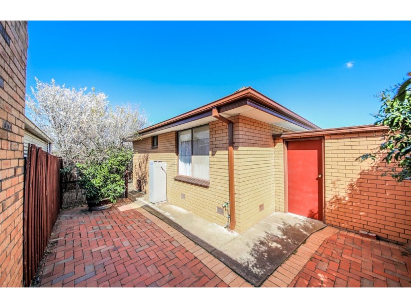 4/11 Grandview Street, Glenroy VIC 3046