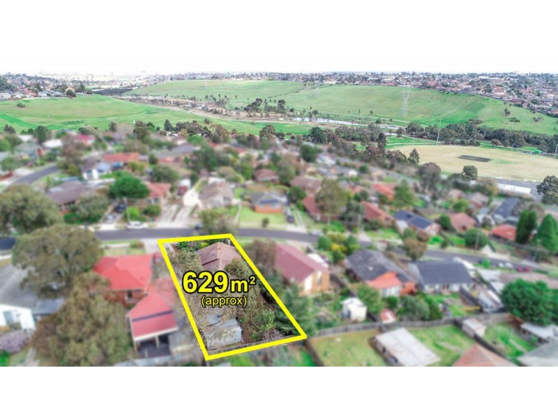 22 Hendricks Crescent, Jacana VIC 3047
