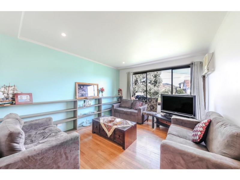 10 Lismore Street, Dallas VIC 3047