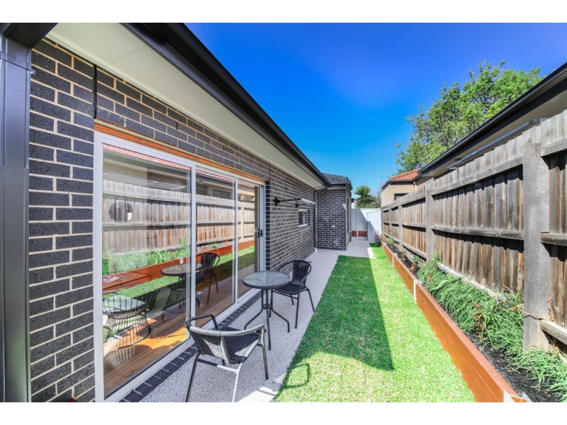 3/41 Station Road, Oak Park VIC 3046