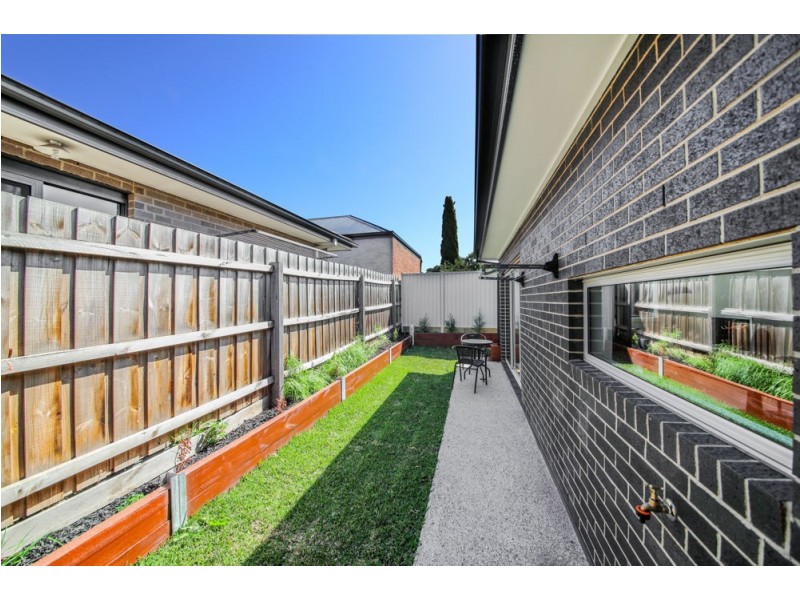 3/41 Station Road, Oak Park VIC 3046