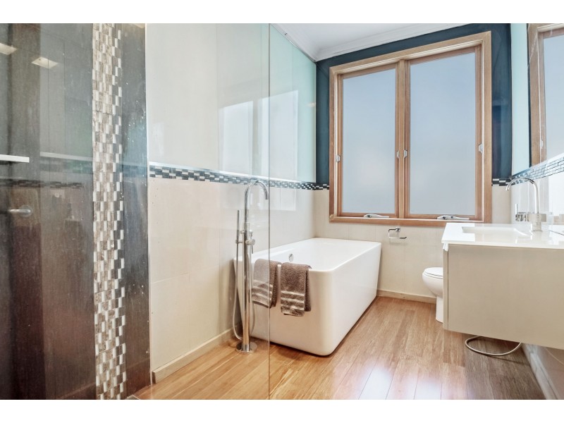 379 Camp Road, Broadmeadows VIC 3047