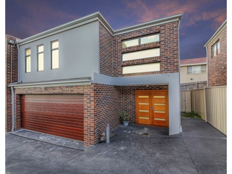 2/57 Rokewood Crescent, Meadow Heights VIC 3048