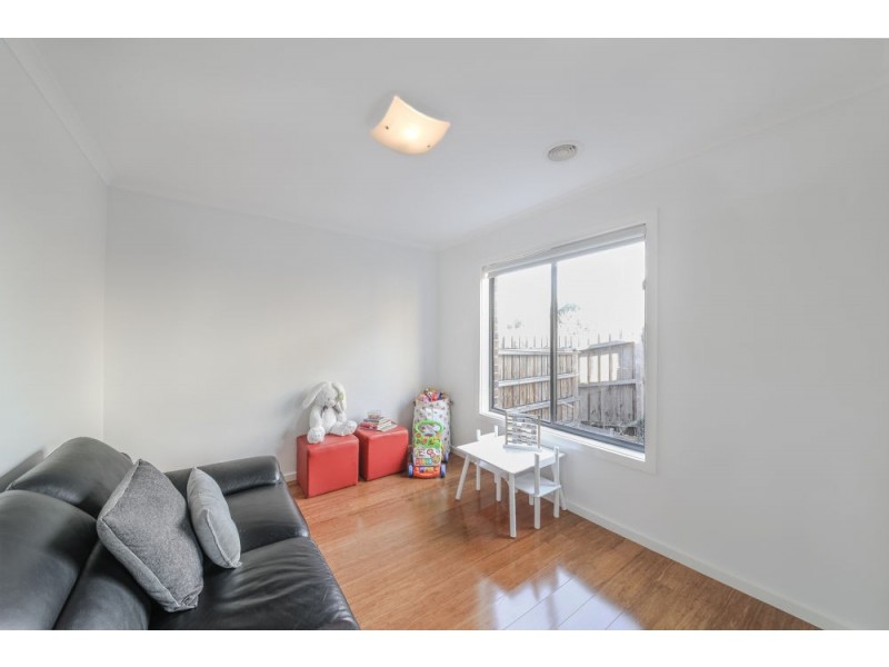 2/57 Rokewood Crescent, Meadow Heights VIC 3048