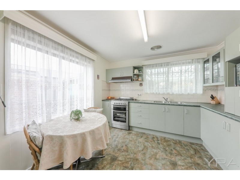 4 Koroit Avenue, Dallas VIC 3047