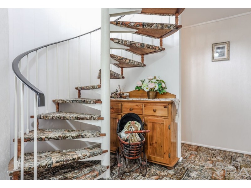 4 Koroit Avenue, Dallas VIC 3047