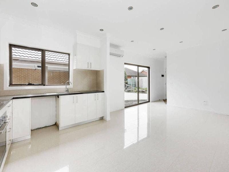 2/54 Meredith Street, Broadmeadows VIC 3047