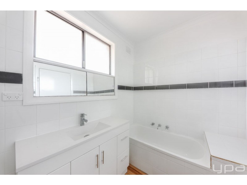 2/132 Evell Street, Glenroy VIC 3046