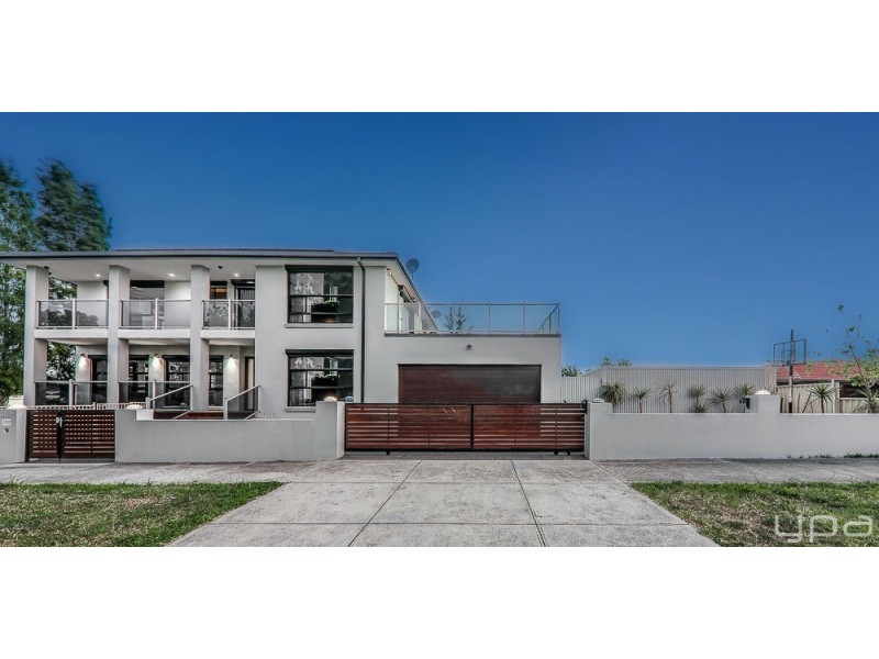 25 Officer Street, Meadow Heights VIC 3048