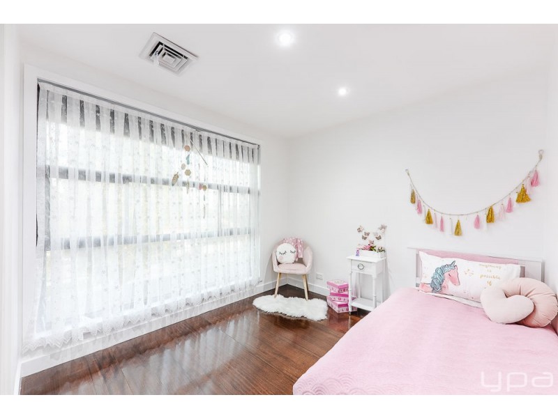 25 Officer Street, Meadow Heights VIC 3048