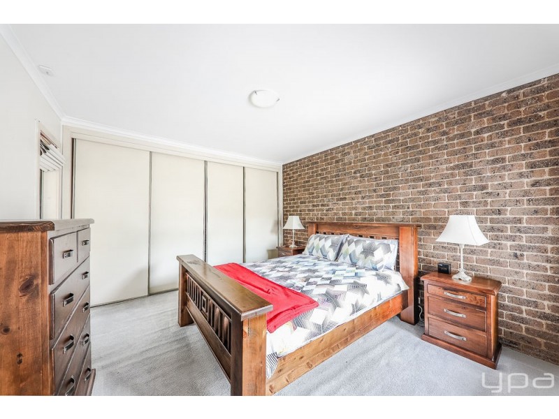 51 Emu Parade, Jacana VIC 3047