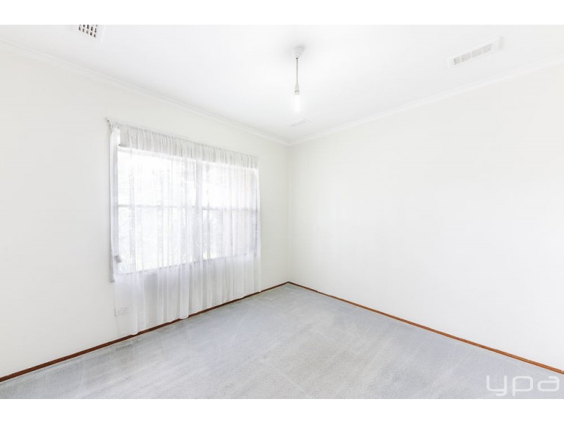 51 Emu Parade, Jacana VIC 3047