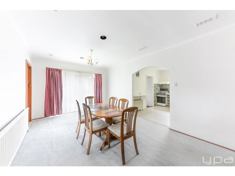 51 Emu Parade, Jacana VIC 3047