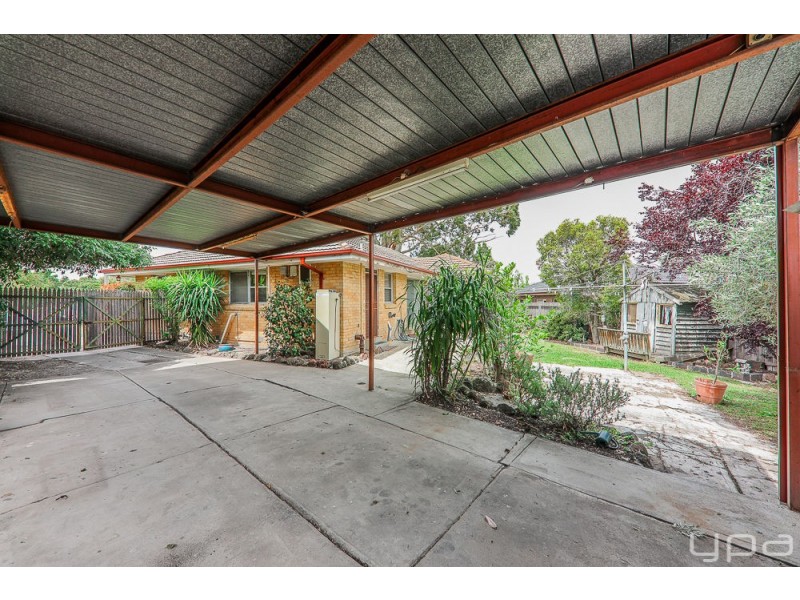 51 Emu Parade, Jacana VIC 3047