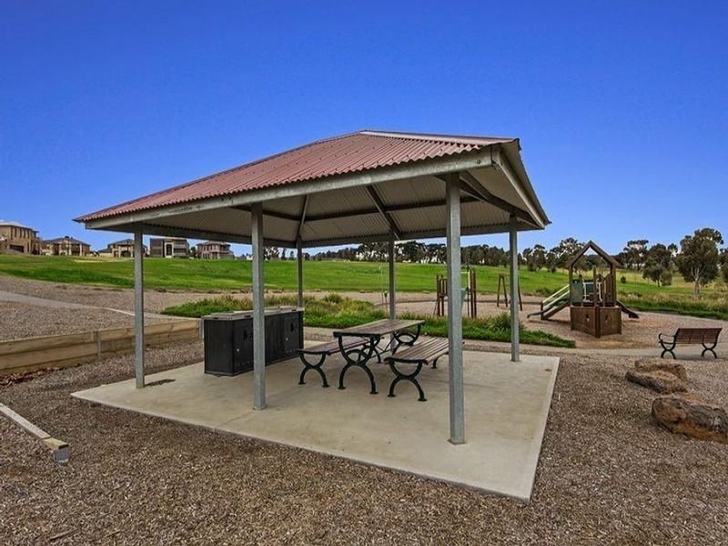 26 Tattenham Court, Attwood VIC 3049