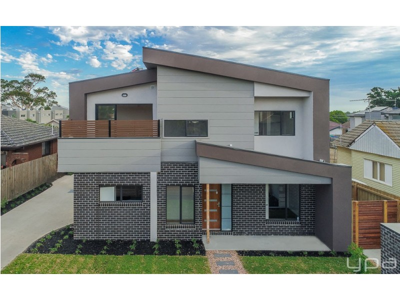 3/11 Gladstone Parade, Glenroy VIC 3046