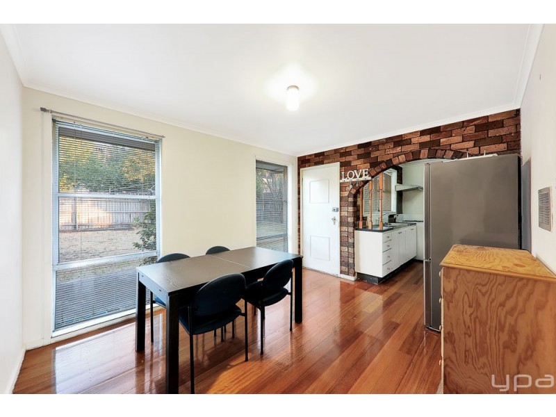 136 Ripplebrook Drive, Broadmeadows VIC 3047