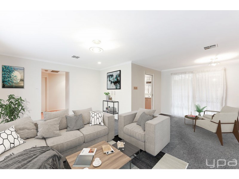 6 Bronco Court, Meadow Heights VIC 3048