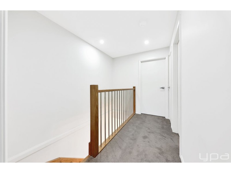 2/8 Volga Street, Hadfield VIC 3046