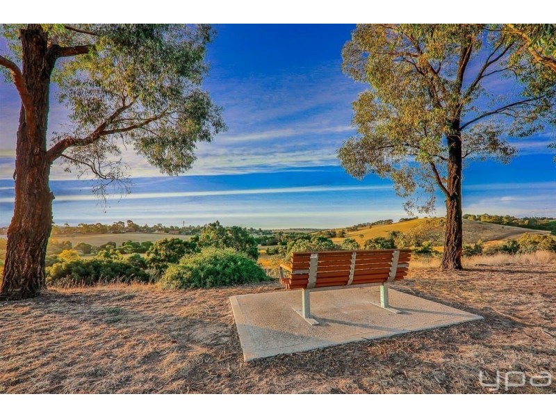 130 Ripplebrook Drive, Broadmeadows VIC 3047