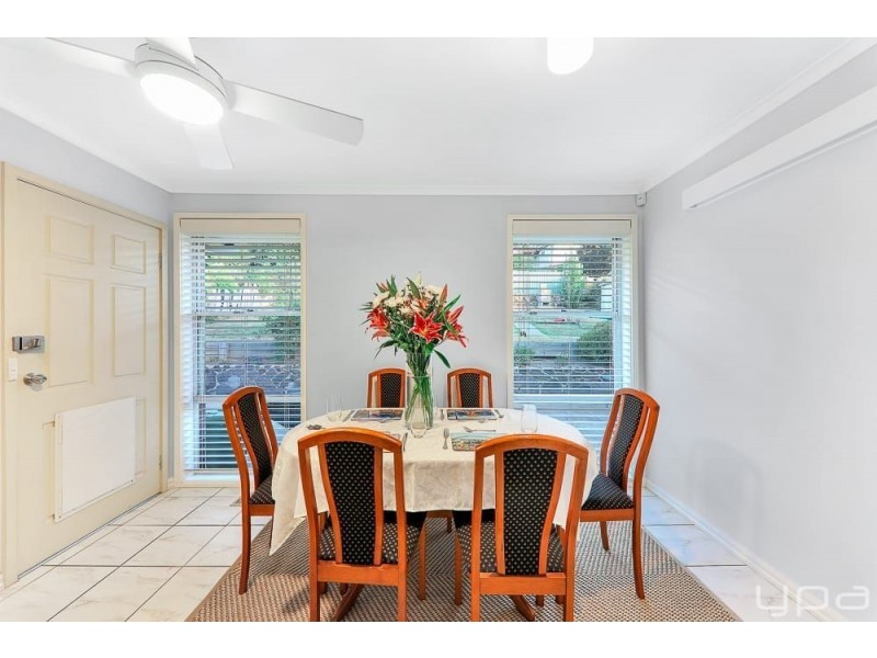 130 Ripplebrook Drive, Broadmeadows VIC 3047