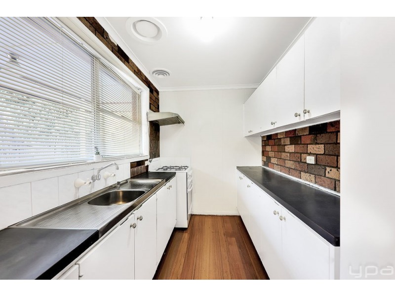 136 Ripplebrook Drive, Broadmeadows VIC 3047
