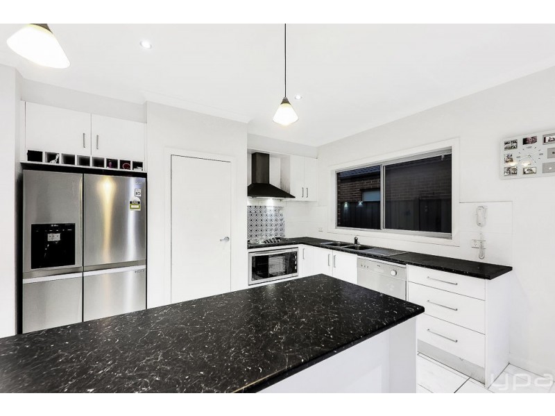 477 Grand Boulevard, Craigieburn VIC 3064