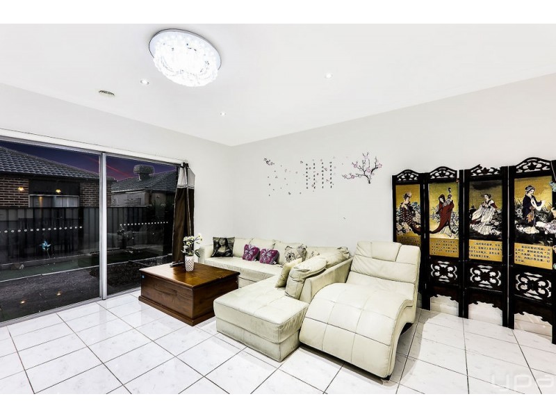 477 Grand Boulevard, Craigieburn VIC 3064