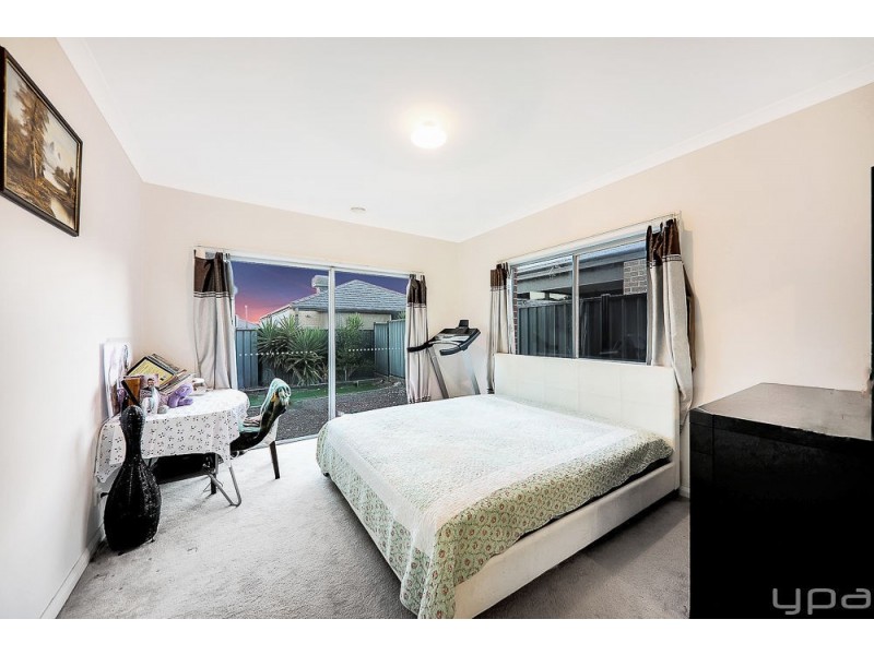 477 Grand Boulevard, Craigieburn VIC 3064