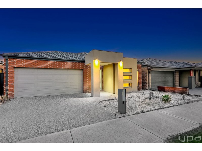 477 Grand Boulevard, Craigieburn VIC 3064