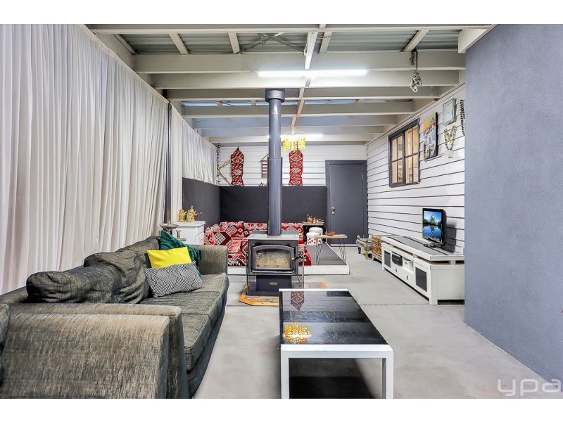 1/10 View Street, Glenroy VIC 3046