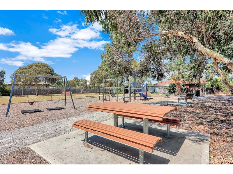 99 Justin Avenue, Glenroy VIC 3046