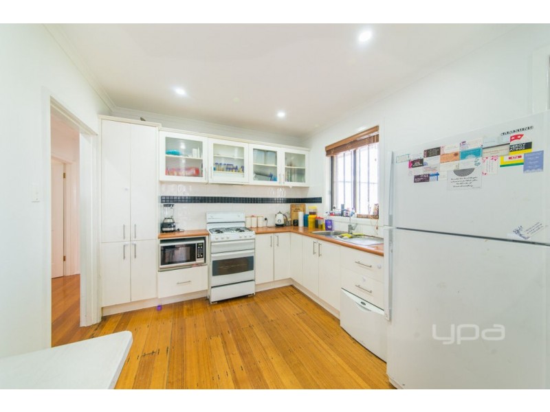 17 Boort Street, Dallas VIC 3047