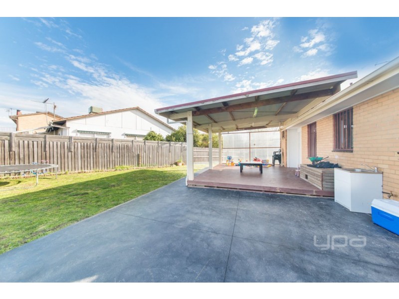 17 Boort Street, Dallas VIC 3047