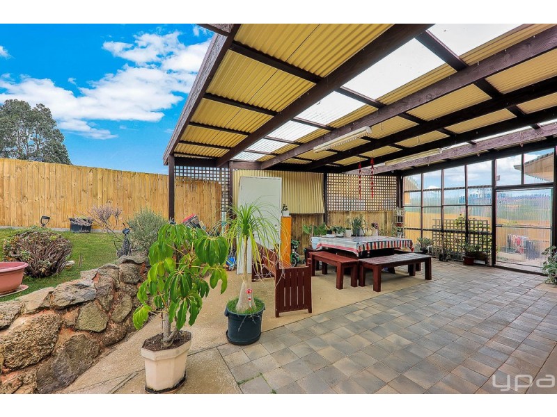 12 Hastings Crescent, Broadmeadows VIC 3047