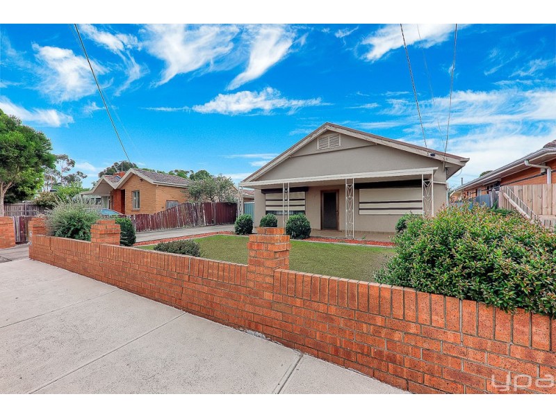 36 Wheatsheaf Road, Glenroy VIC 3046
