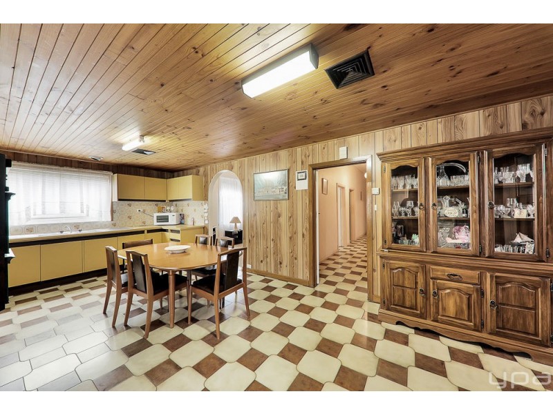 36 Wheatsheaf Road, Glenroy VIC 3046