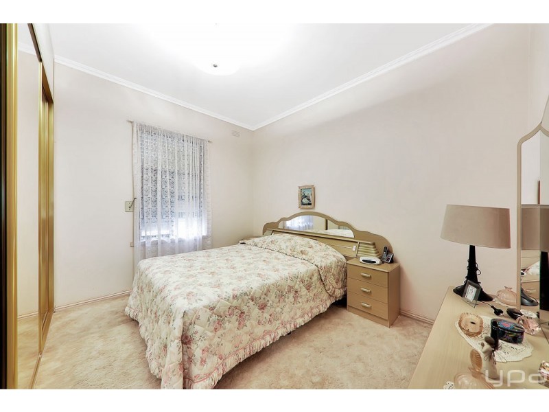 36 Wheatsheaf Road, Glenroy VIC 3046