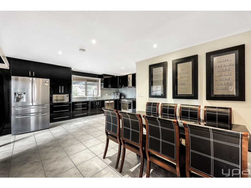 16 Rubicon Street, Dallas VIC 3047