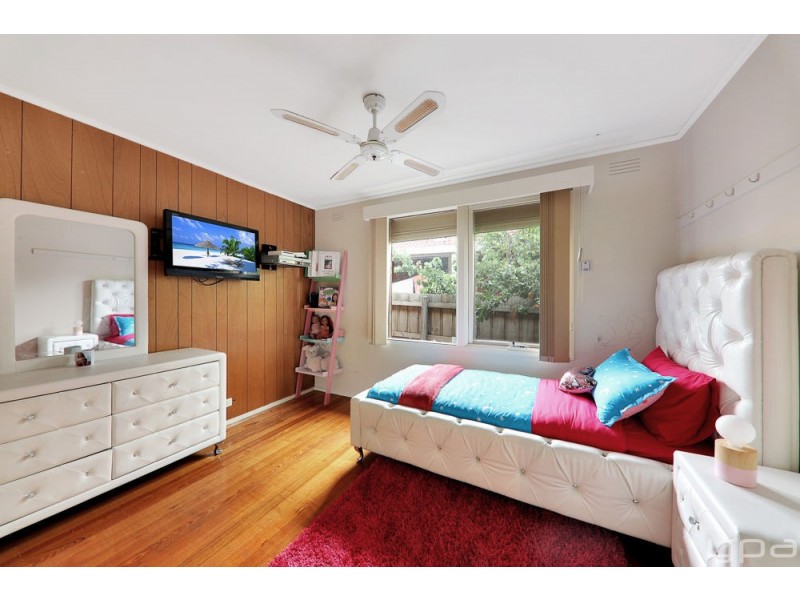 16 Rubicon Street, Dallas VIC 3047