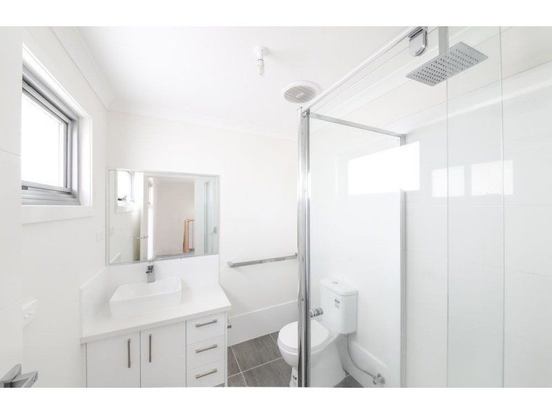 9A Boort Street, Dallas VIC 3047