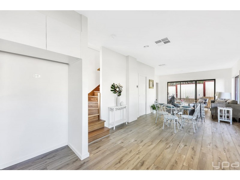 1/27 Eyre Street, Westmeadows VIC 3049