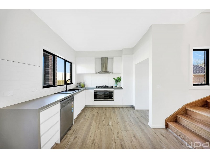 1/27 Eyre Street, Westmeadows VIC 3049