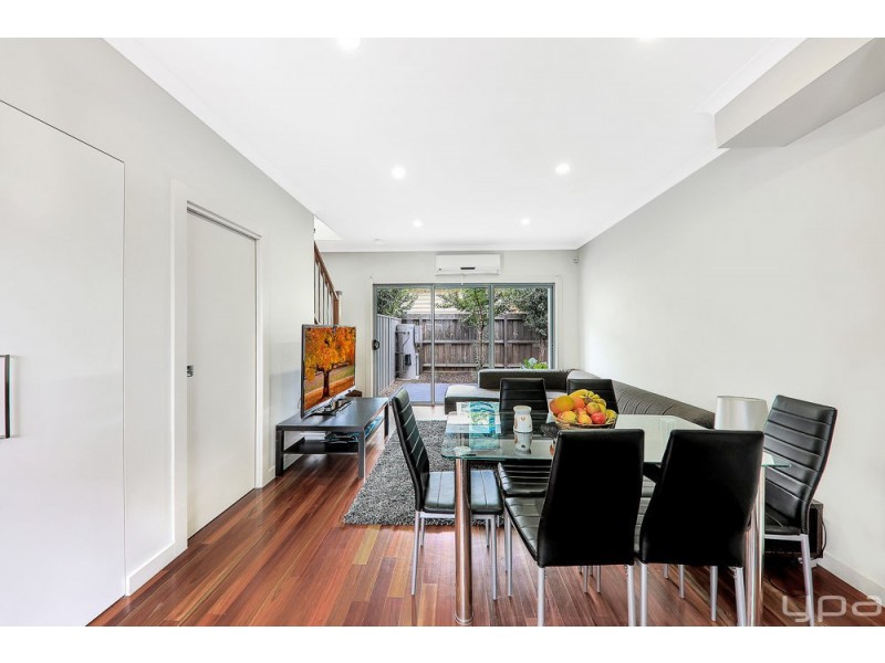 3/30 Isla Avenue, Glenroy VIC 3046