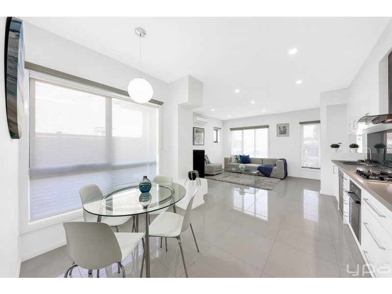 2/8 Bindi Street, Glenroy VIC 3046