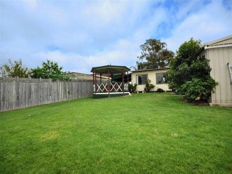 18 Pyalong Crescent, Dallas VIC 3047