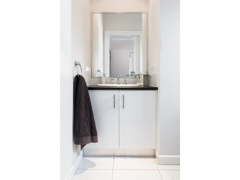 29 Hayfield Road, Roxburgh Park VIC 3064