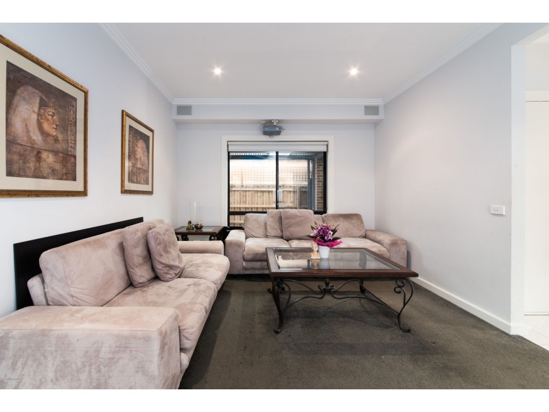 29 Hayfield Road, Roxburgh Park VIC 3064